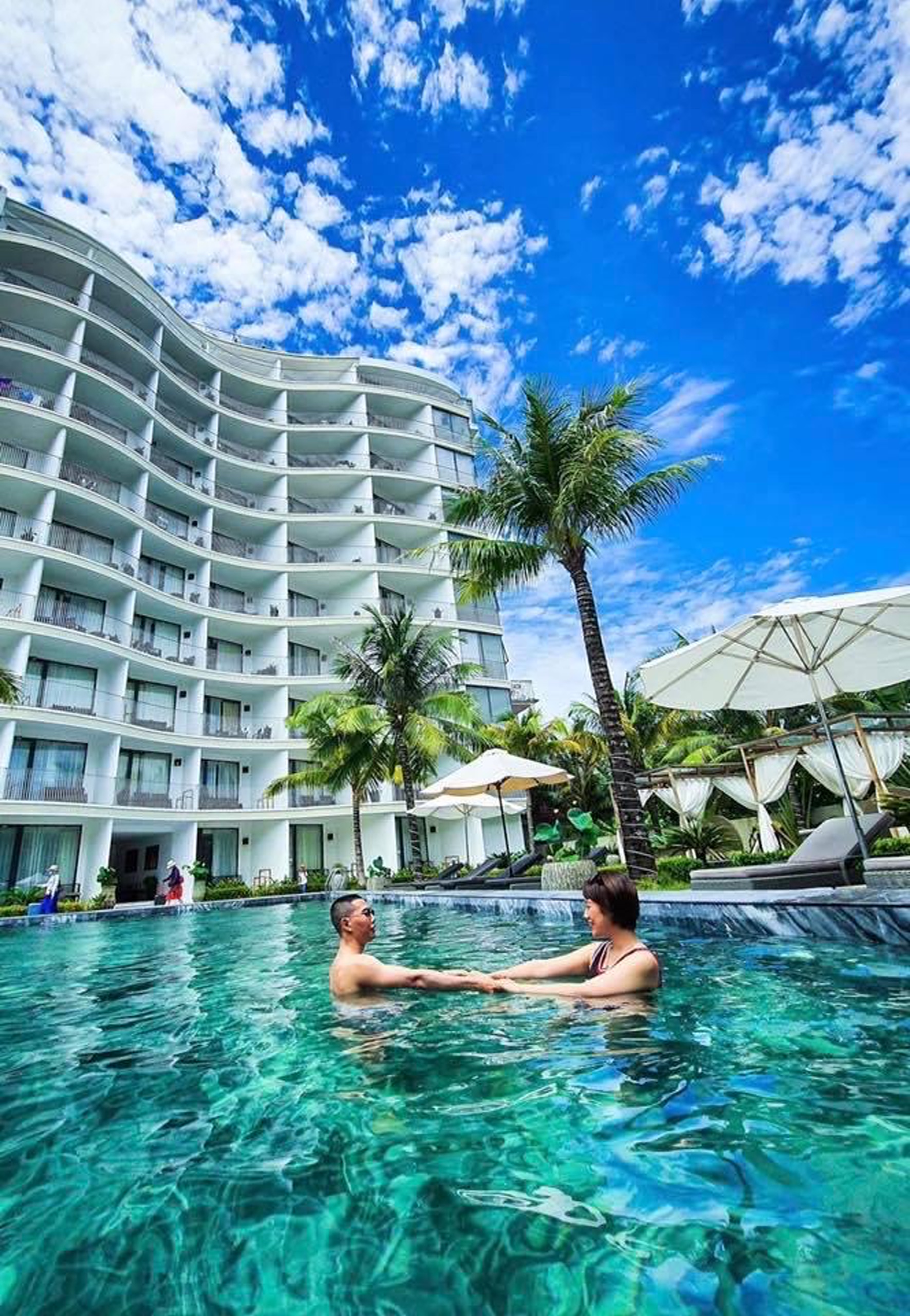 Tour Phú Quốc - Bãi Sao - Nam Đảo - VinWonders - Vinpearl Safari